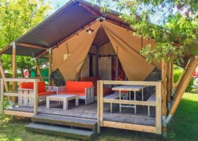 location tente insolite camping gironde